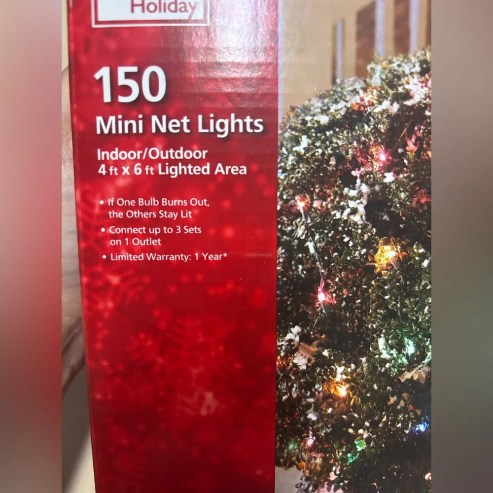 150 Count Multi-Color 4 x 6' Mini Net Christmas Lights‎ Green Wire NEW